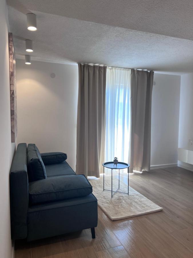 Apartment Nadalina Rogoznica  Bagian luar foto