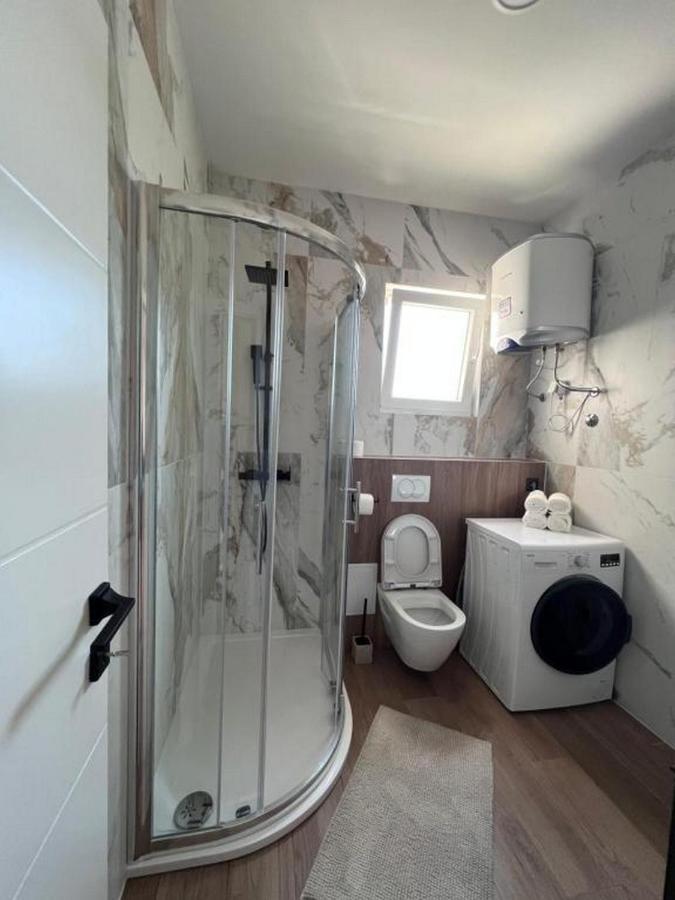 Apartment Nadalina Rogoznica  Bagian luar foto